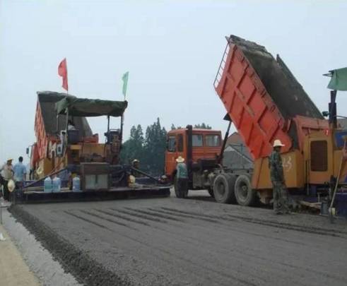 半刚性基层道路施工 半刚性基层道路